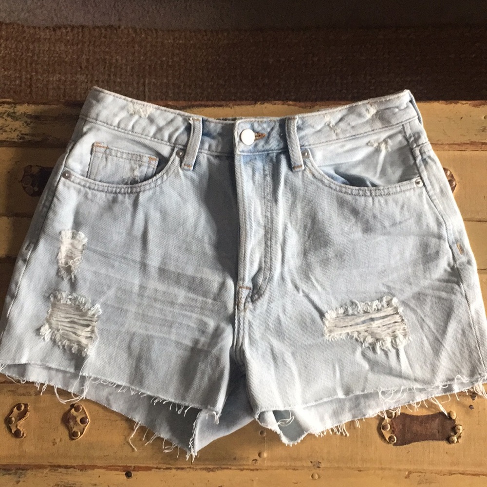 NWOT H&M HM HIGH RISE CUTOFF DENIM JEAN SHORTS BOHO DISTRESSED 6
